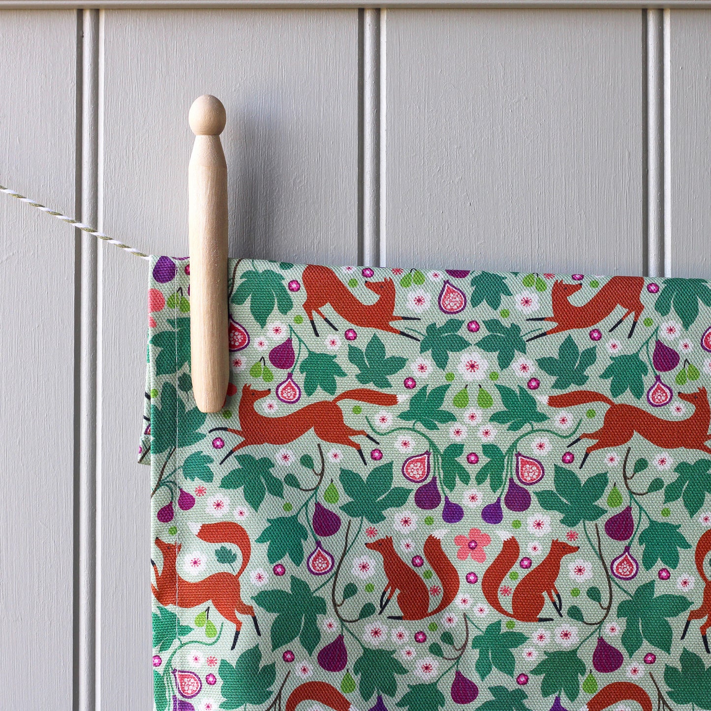 Kitchen Towel, Foxes and Figs